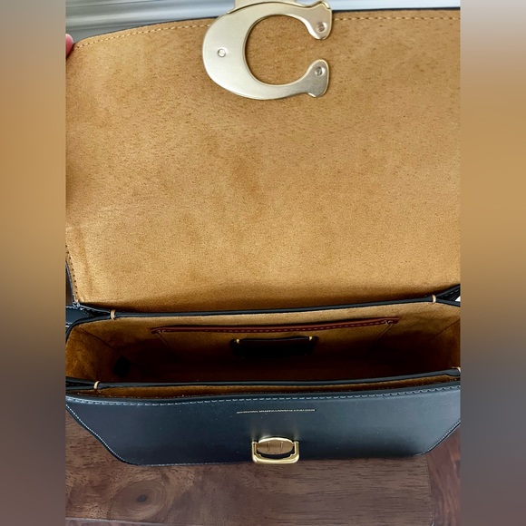 Coach Studio Bag Black Glovetanned Leather EUC soft lining Gold Hardware 🖤 - Picture 9 of 16